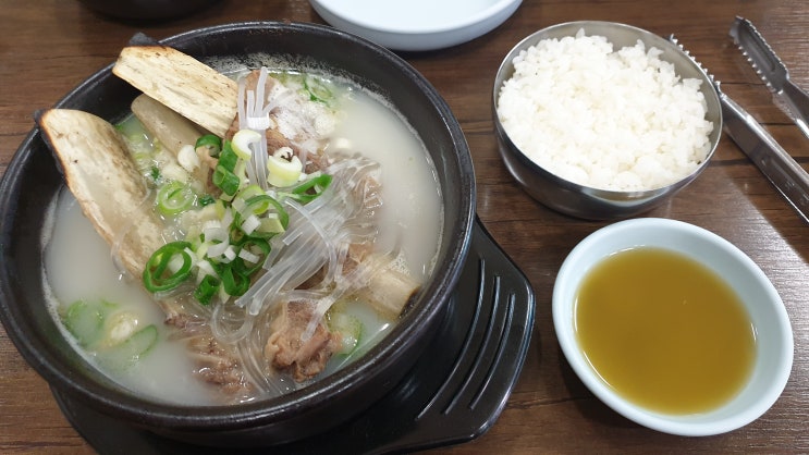  모충동 맛집 김홍걸해장국 / 청주 해장국 맛집 / 곰탕같은 구수한 갈비탕/ 청주 김홍걸해장국