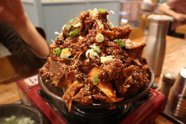  생생정보 왕뼈찜! 육일관나주곰탕