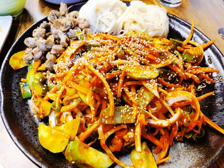  [아차산역/왕빈자삼차전] 김치전, 파전, 메밀전, 감자전 다 있는 전집 ~!