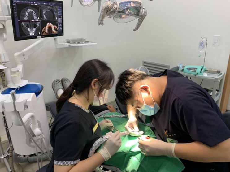  2019.09.30 산본구강외과 산본엘치과 과잉치 발치