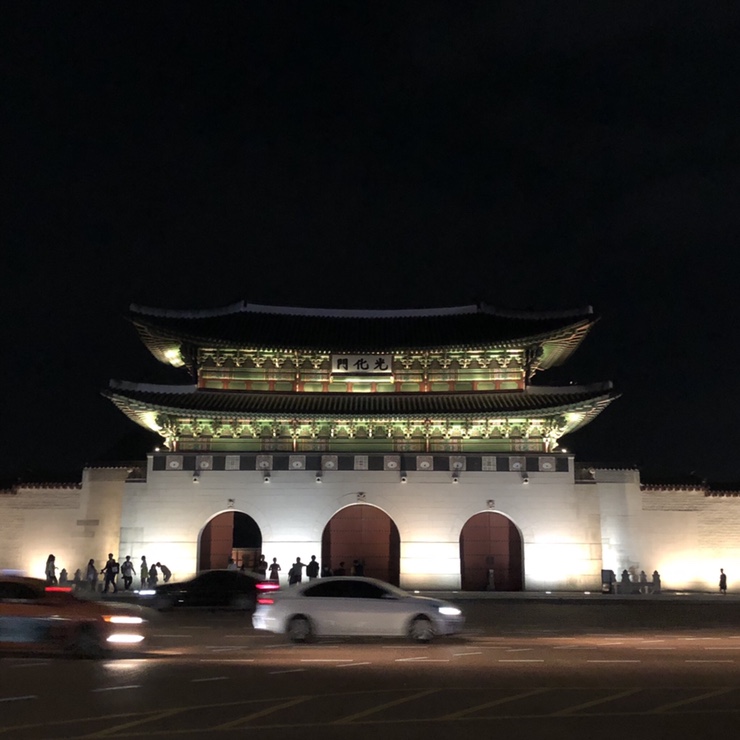  별 일 있이 살아요