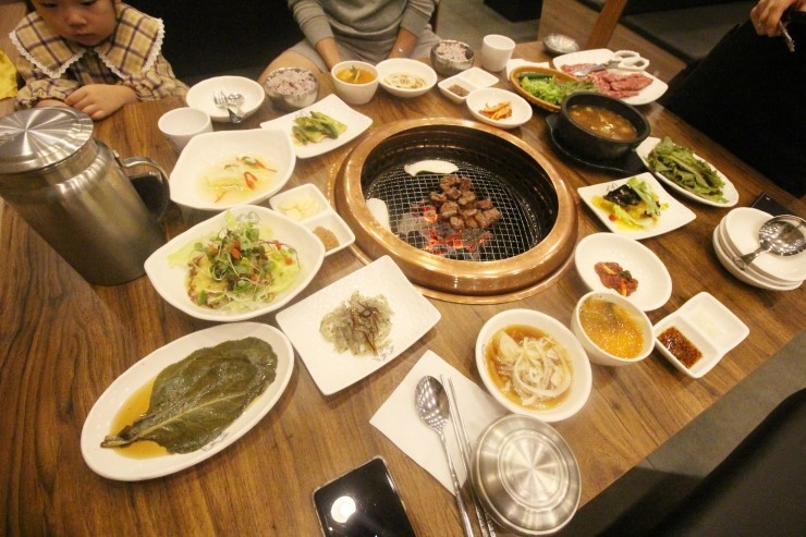  세류동맛집 수원 석산정 가족외식 했어요