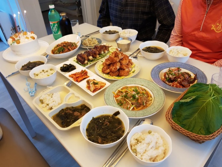  [상차림 ] 손수 차리는 며느리표 시어머니 생신 메뉴 새우튀김 떡갈비 추천