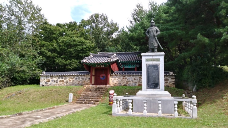  이대원 장군 묘 및 신도비