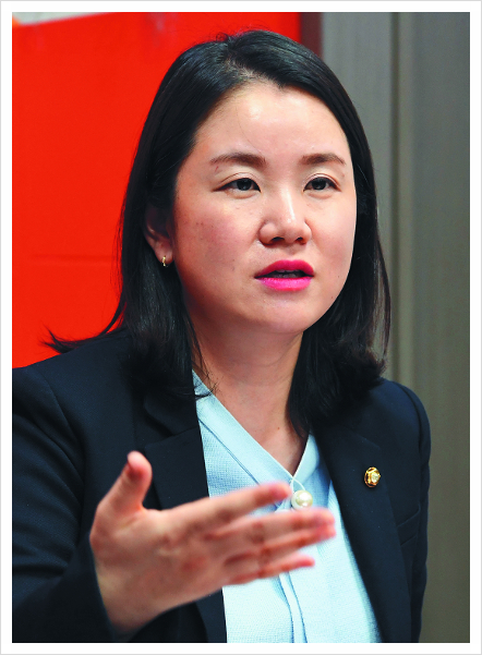  신보라의원 나이 쌍둥이자녀 남편 학력 프로필 광주
