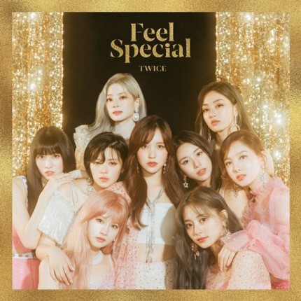  트와이스, 'Feel Special' 국내외 음원차트 석권..."12연속 히트"