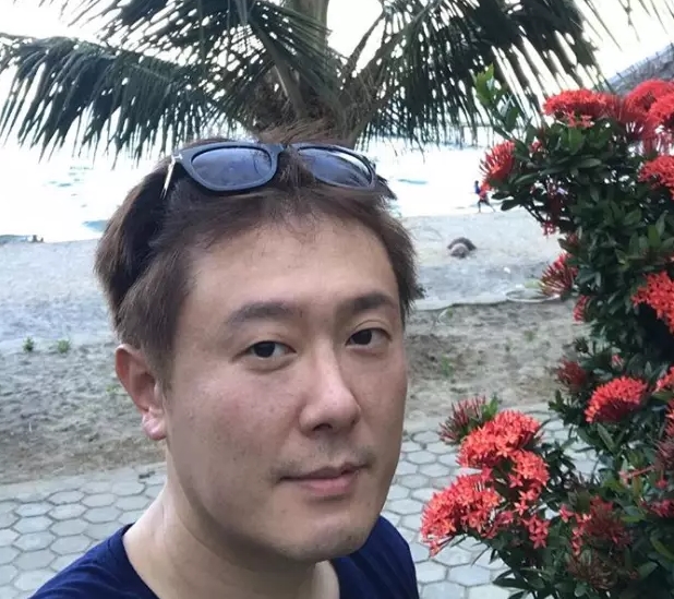  '불타는청춘-불청' 정재욱 누구? '잘 가요' 불렀던 '얼굴없는 가수'..정재욱 나이? 알고보니 주식부자 "취미로 시작, 30만원으로 20억 수익냈다" 깜짝