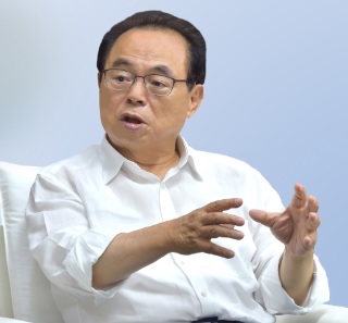  오거돈 부산광역시장, 부산 글로벌 금융허브로 도약  <동아경제>