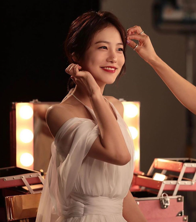 어서와 신예은 KBS 월화드라마 여주인공 '솔아' 캐릭터로 활약하게 된 여배우
