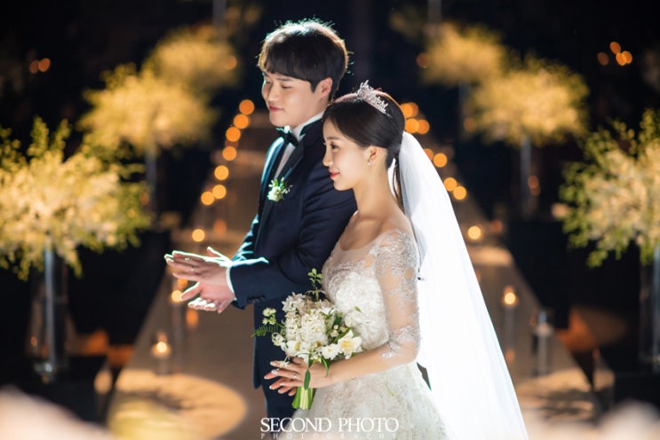  [세컨드포토] 동서울웨드빌에서의 본식 스냅을 담았습니다