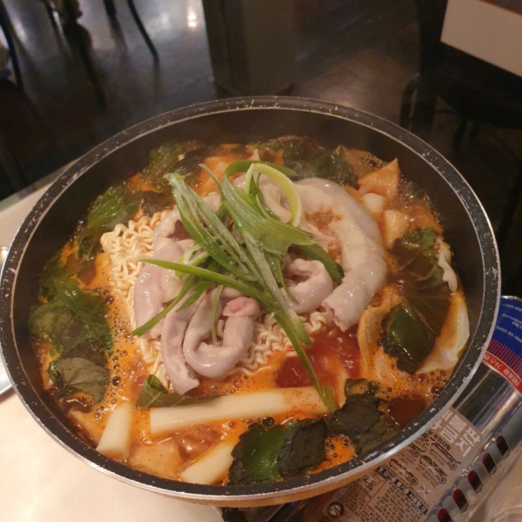  건대입구역맛집 / 건대떡볶이 / 사이드쇼 / 곱창떡볶이