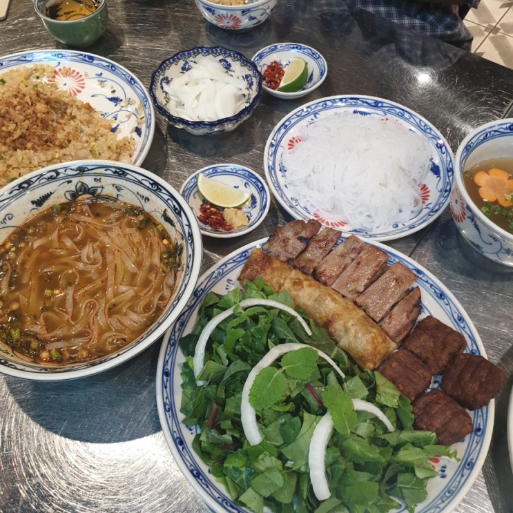  천안 불당동 맛집 쌀국수 전문점 분짜라임