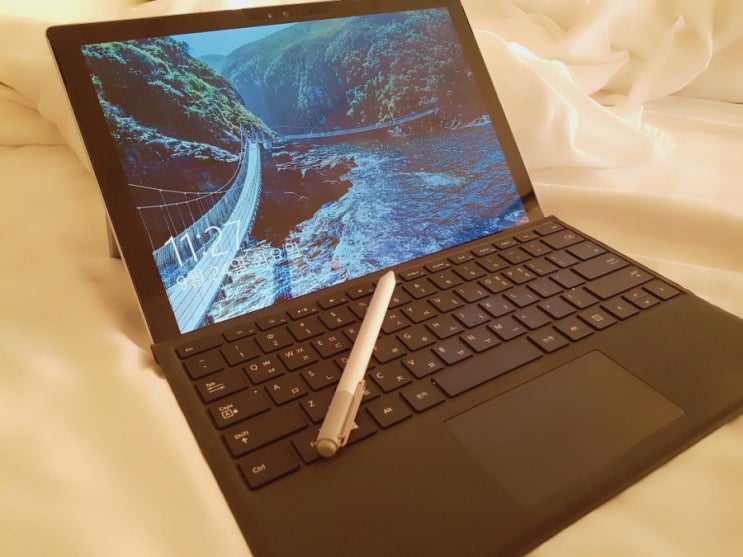태블릿PC 서피스 프로 4 사용기/ 첫 그림 후기 (First Surface pro 4 doodling & review)