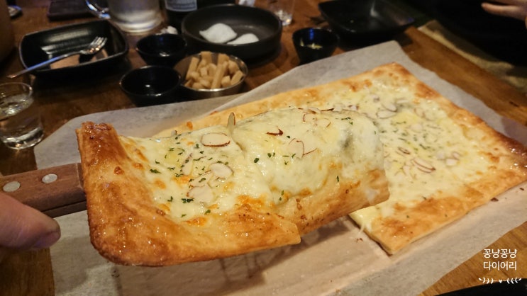  [쌍문동 수제 맥주집] 바이젠비어, 콰트로 포르마지 피자 핵추천!
