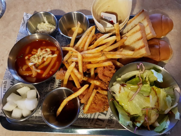 서기 치킨 - 수원 인계동 맛집 모임장소
