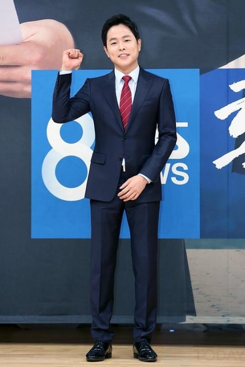 'SBS 8뉴스' 김현우 앵커, 7살 연하 이여진 기상캐스터와 12월 웨딩마치