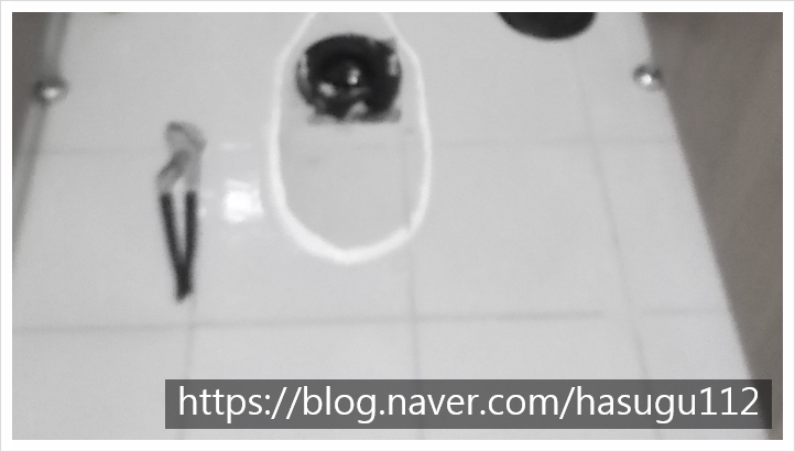 수원시 장안구 율천동 상가 변기막힘,변기뚫는전문업체 하수구112