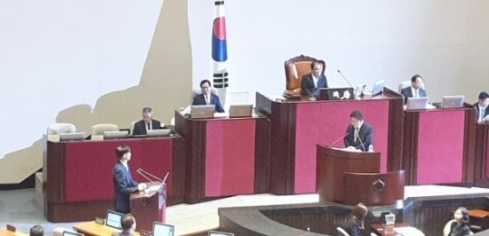  [속보] 주광덕 의원 유도신문에 “조국 압수수색 팀장 검사와 통화” 실토