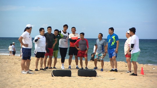 뭉쳐야 찬다 이만기vs허재, 자존심 건 모래판 풋살 '팀 대결'