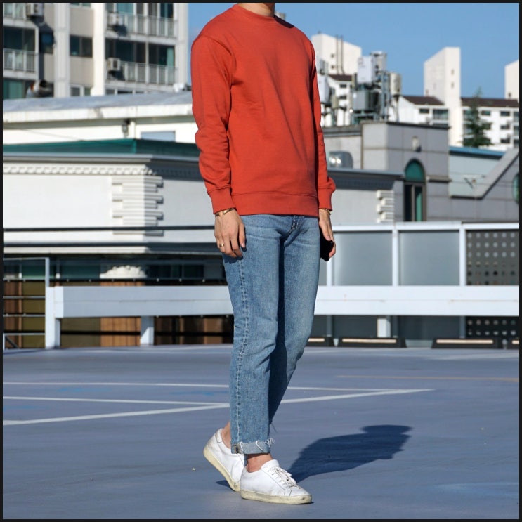  스파오 맨투맨 리얼 후기 오버핏이긴 한데...