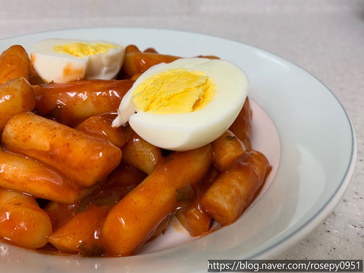  [미정당 국물떡볶이] 국물이 실종된 국물떡볶이 만들어 먹은 후기 :l