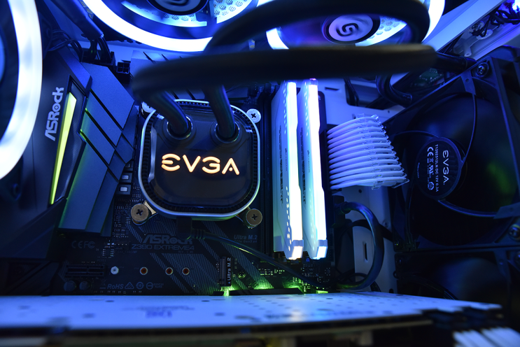  EVGA 일체형 수냉쿨러 CLC240