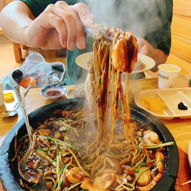  생방송 투데이에 나왔던 청주 짜장면 맛집, 청주 돌짜장 맛집! 금용으로 짜장면 먹으러 :)