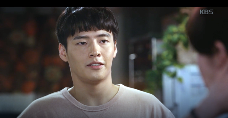 동백꽃 필 무렵 5회/6회 : '신중보다는 전념', 똥개의 전략은 적중할까?^^
