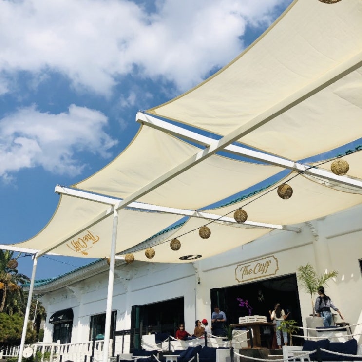 제주여행 제주카페 중문 가볼만한곳 더 클리프 바다가 보이는 이색적인 카페 인스타핫플레이스