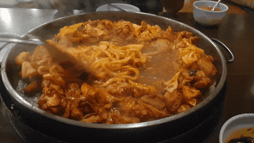 춘천통나무집닭갈비 두번 먹고 쓰는 솔직후기, 뭐가 다를까 춘천통나무집닭갈비 두번 먹고 쓰는 솔직후기, 뭐가 다를까