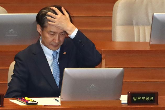  조국 장관은 압색 검사에게 직접 전화 걸지 않았다