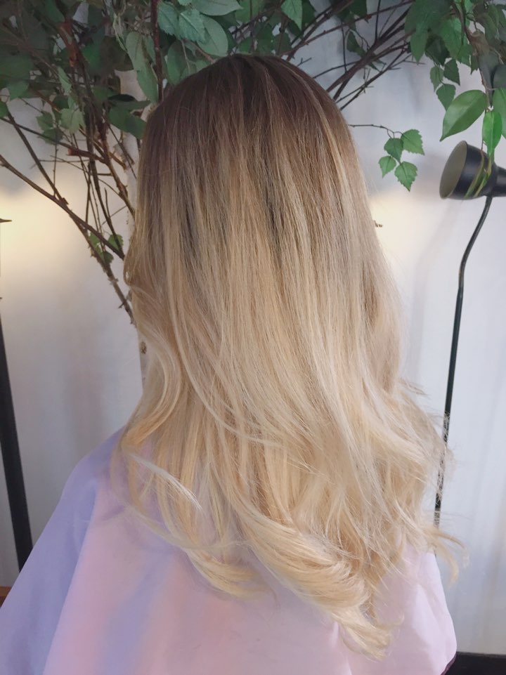  옴브레 하이라이트 탈색할땐 홍대 까헤어 recommended hair salon in Seoul, Balayage hair