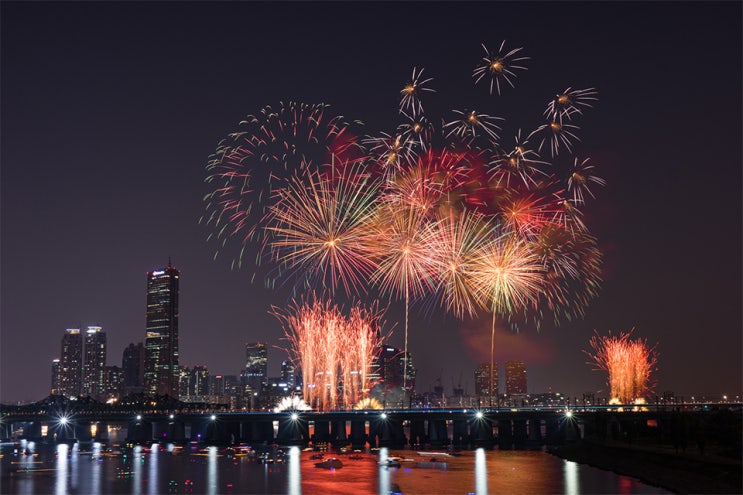  서울세계불꽃축제 , 그 명당자리는 어디 ?