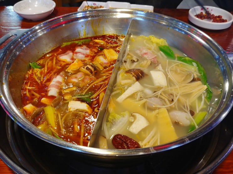  올리바바 양꼬치에서 먹는 수원 훠궈
