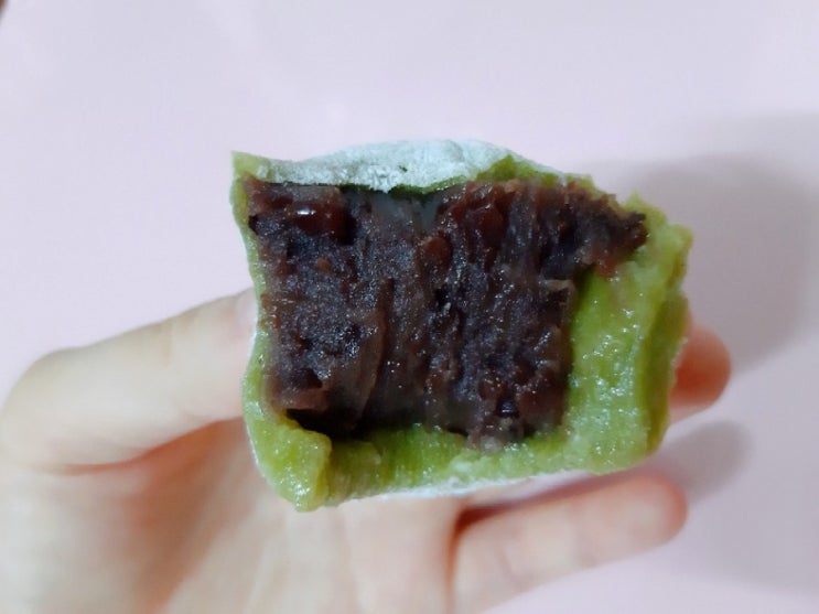  여수맛집추천 그랑피아프 거문도해풍쑥 빵 먹어보았습니다