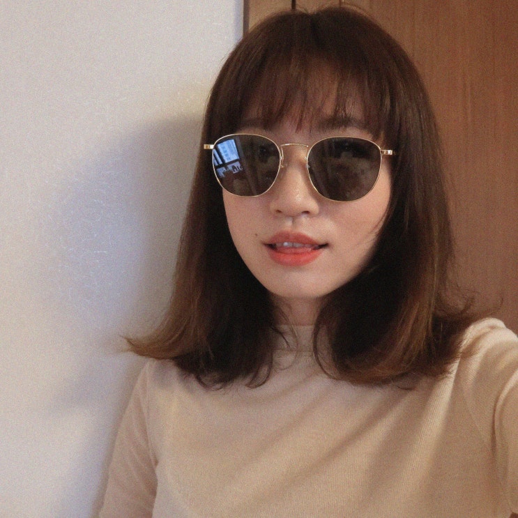  현아선글라스 뮤지크 스위프 구매후기::독특하고 이뻐(현아 이던 데이즈드 화보)
