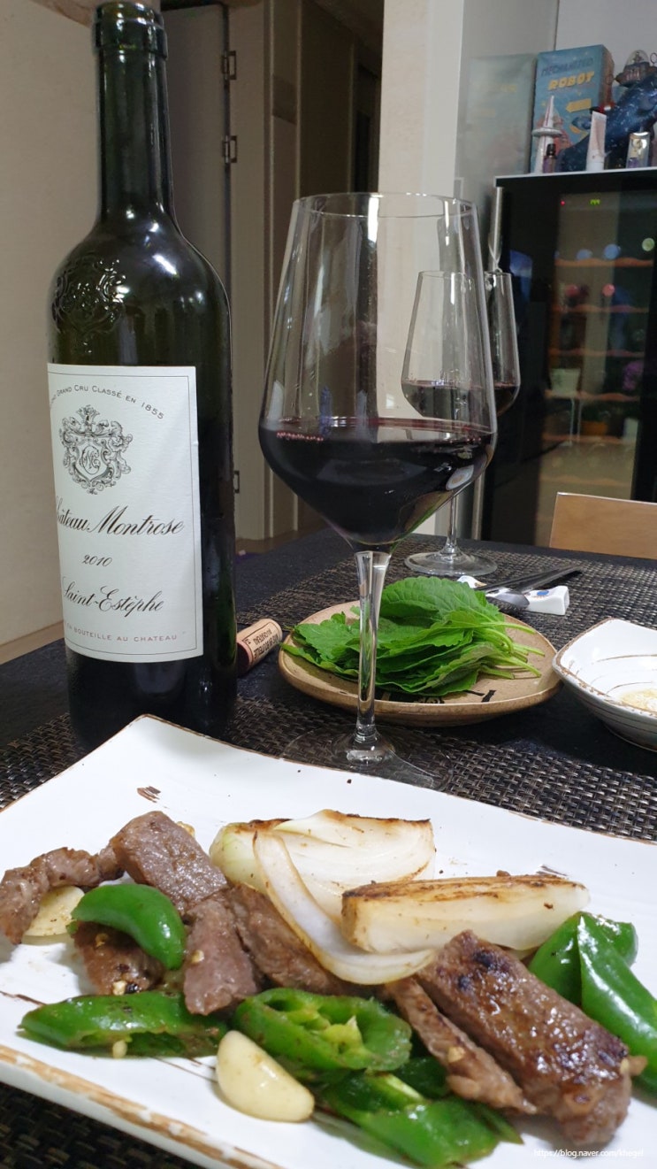  로버트 파커 포인트 100점 와인, 샤토 몽로즈(Chateau Montrose)