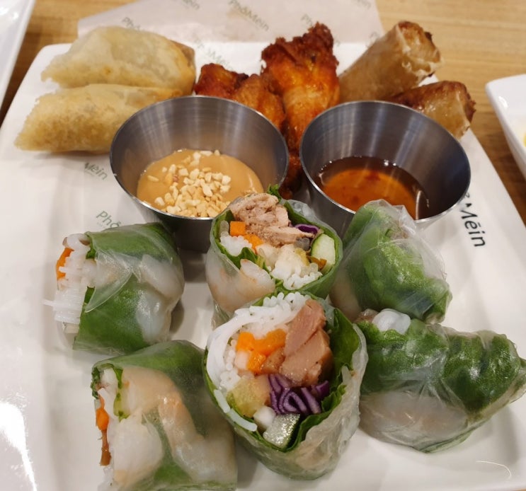  불당 쌀국수와 스프링롤이 맛있는 맛집 포메인