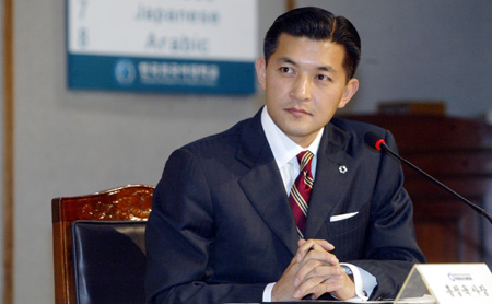 홍정욱 사주