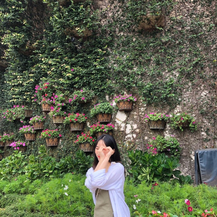  베트남 다낭 여행 :: DAY 2 바나힐, 레드아울, 미케비치 아포칼립스 나우 비치 클럽