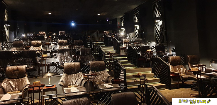  [코엑스 메가박스 프리미엄 영화관(극장)] "THE BOUTIQUE M SUITE ROOM" : 더 부띠끄엠(부티크엠) 103 스위트룸에서 봉오동전투 관람 후기