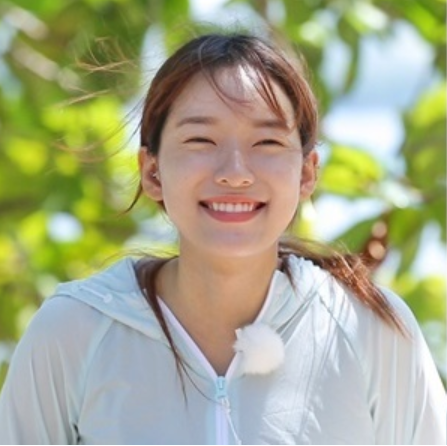  정글의법칙 순다열도 무인도 리프 해안 맹그로브 숲 383회 정글의법칙 허재 아파트 헬스장 아들 박상원 김병현 조준호 노우진 김동한 하연주 에이프릴 예나 옷 모자 가방 신발 운동화