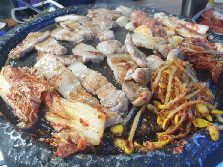  역삼동 호남마을 삼겹살과 갓김치 맛집