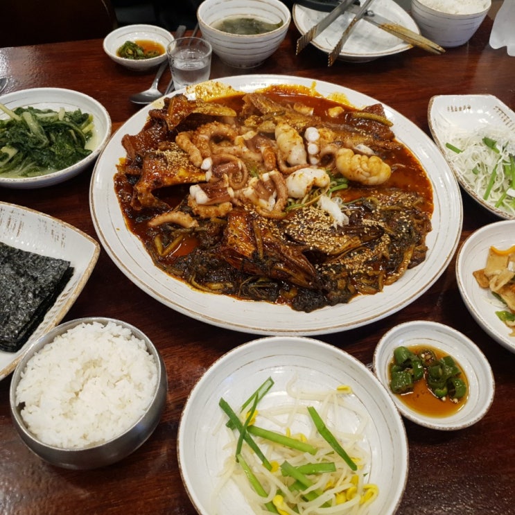  증평 황제시래기 명태조림 놀이방식당 핫한 이유