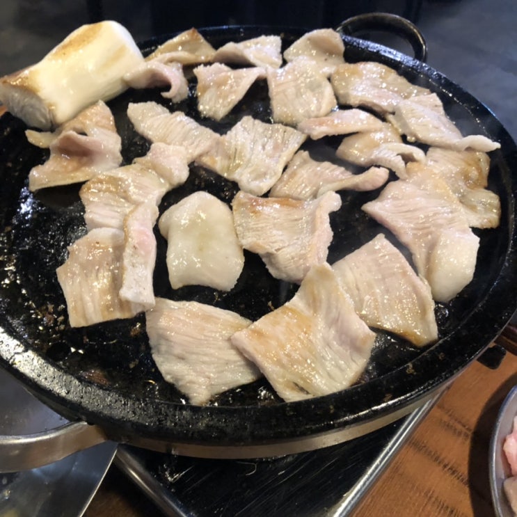  연산동 맛집, 고기 구워주는 고반식당