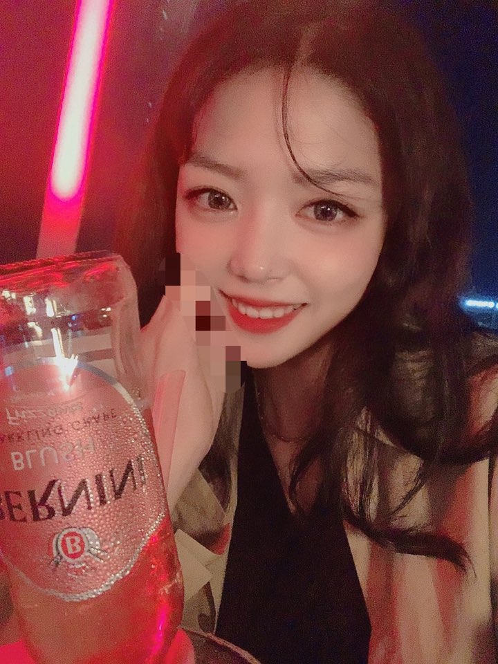  알콜쌔려어엉~~~홍대쌔리는 일상~~