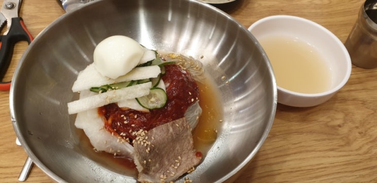  등촌역 함흥냉면 양념이 맛있는 함흥냉면&칼국수