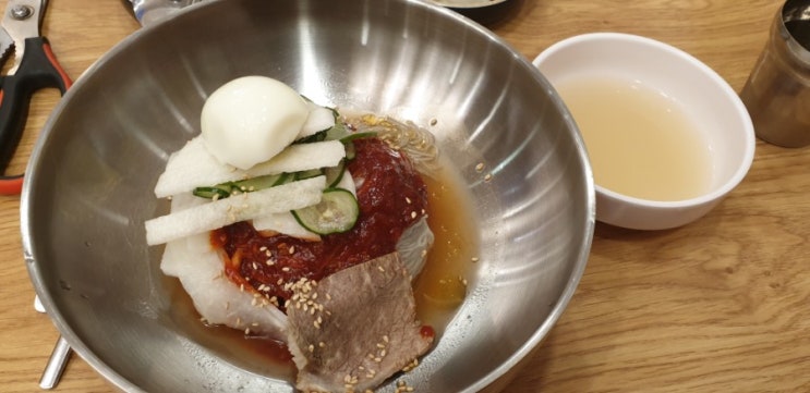 등촌역 함흥냉면 양념이 맛있는 함흥냉면&칼국수