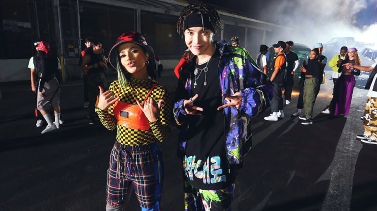  방탄소년단 제이홉(JHOPE) :: 美가수 베키지(Becky.G) 컬래버레이션 음원 무료공개! "Chicken Noodle Soup"