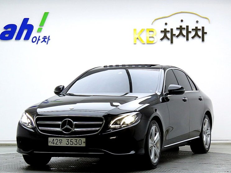 벤츠 E클래스 W213 E200 아방가르드 / 2018년식 / 31,059km / 오토 / 가솔린 / 115477606 벤츠 E클래스 W213 E200 아방가르드 / 2018년식 / 31,059km / 오토 / 가솔린 / 115477606